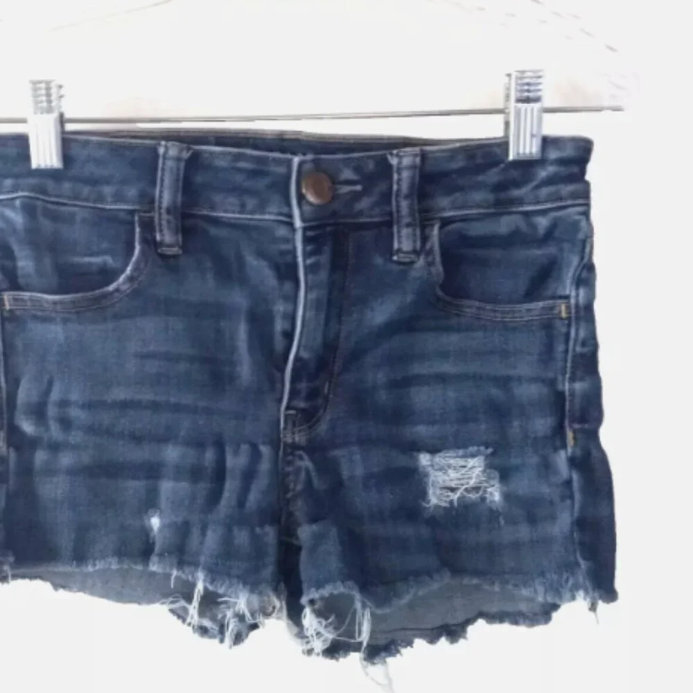 American Eagle Outfitters Distressed Denim Shorts Size 4 Raw Hem Blue Festival
